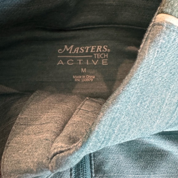 Masters Tech Active Quarter Zip Golf Pullover
Ladies Medium - Picture 5 of 6